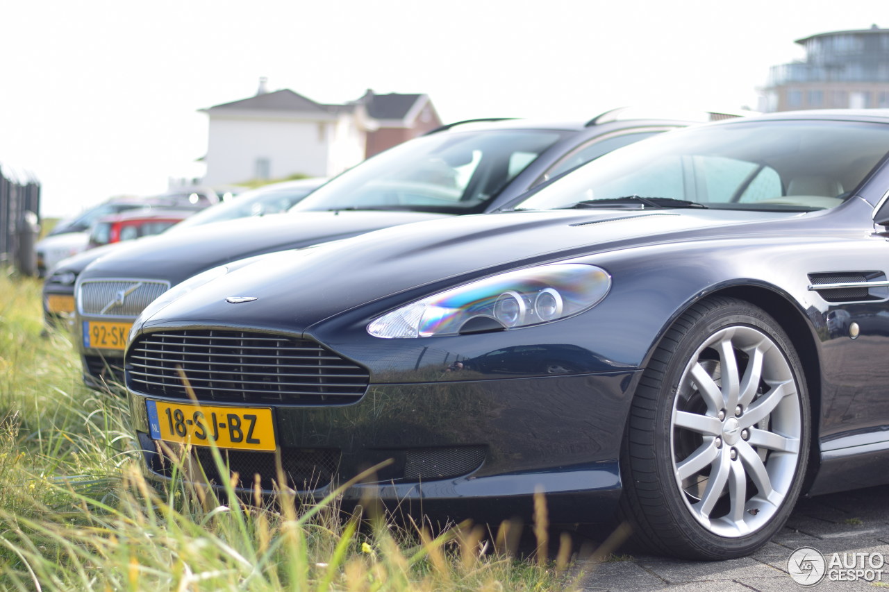 Aston Martin DB9 Volante