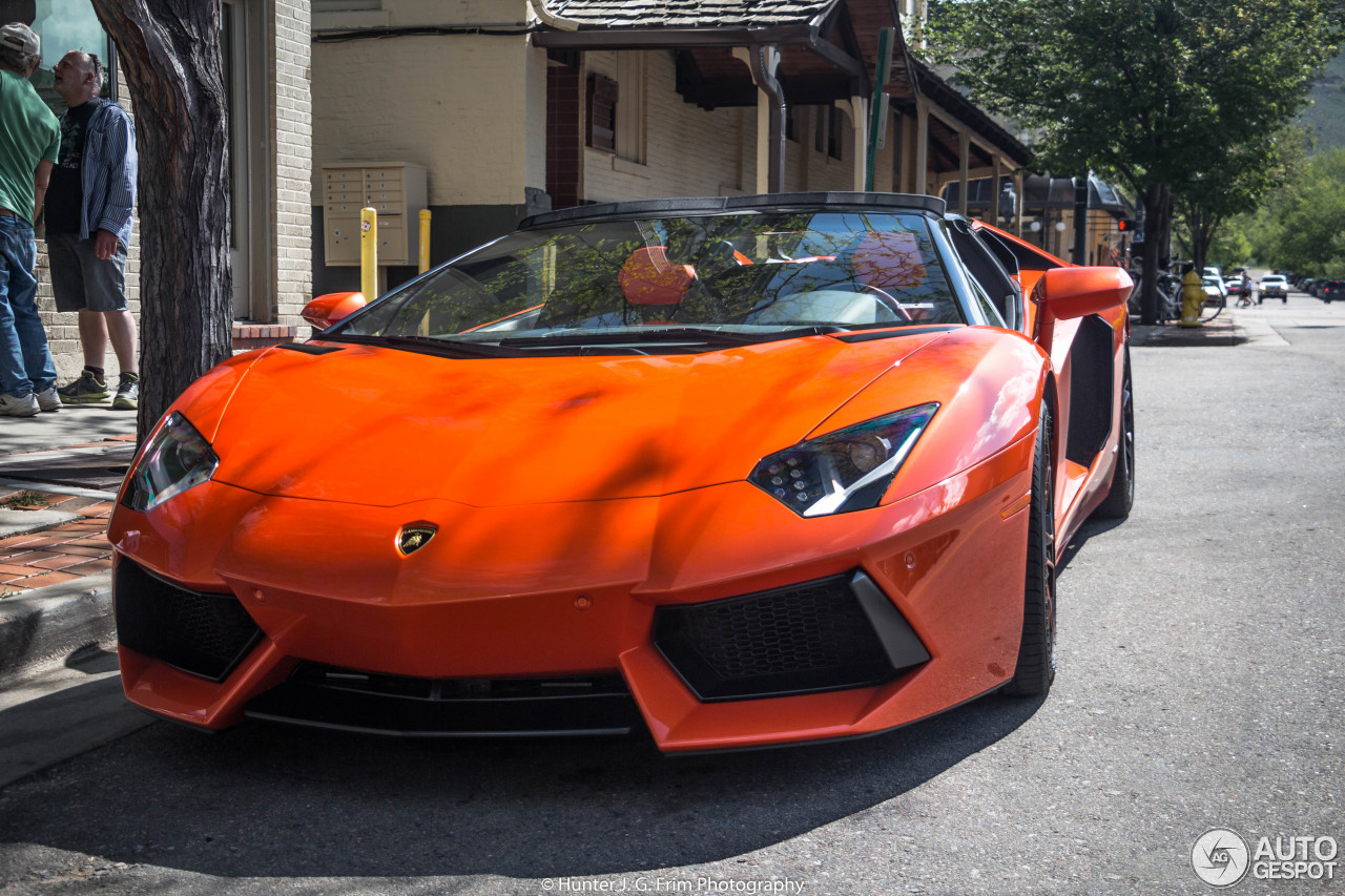 Lamborghini Aventador LP700-4 Roadster