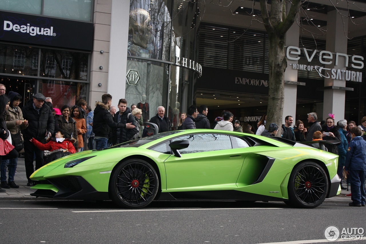 Lamborghini Aventador LP750-4 SuperVeloce