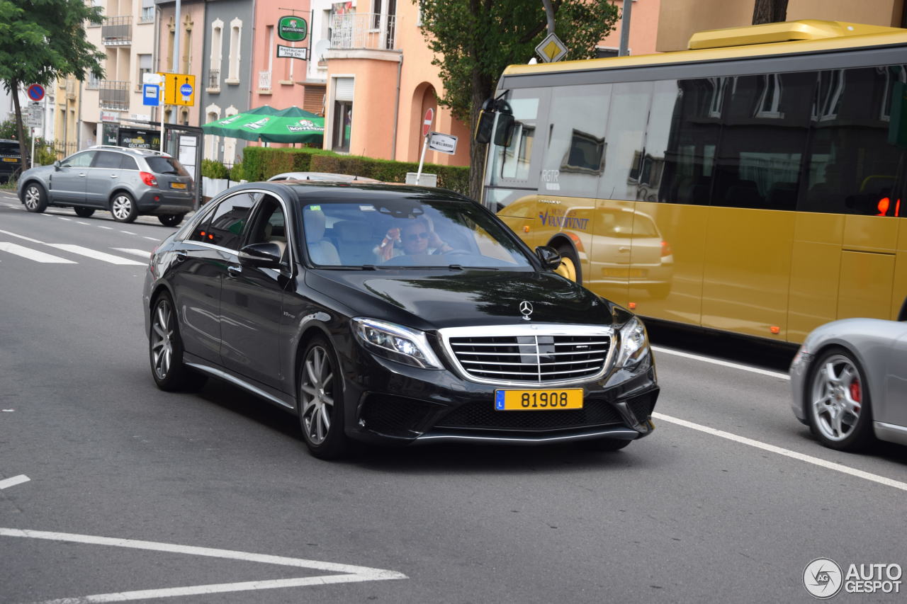 Mercedes-Benz S 63 AMG V222