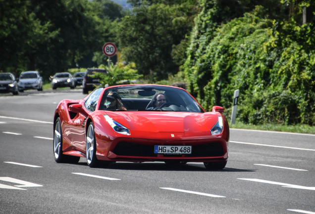 Ferrari 488 Spider