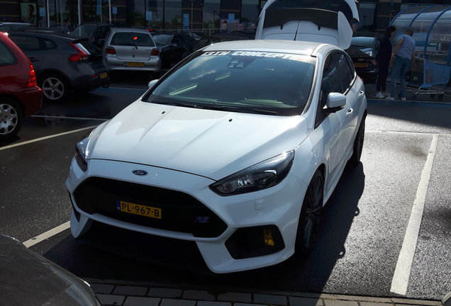 Ford Focus RS 2015