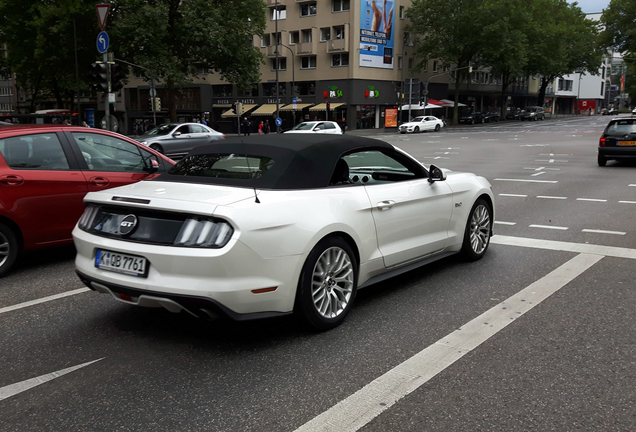 Ford Mustang GT Convertible 2015