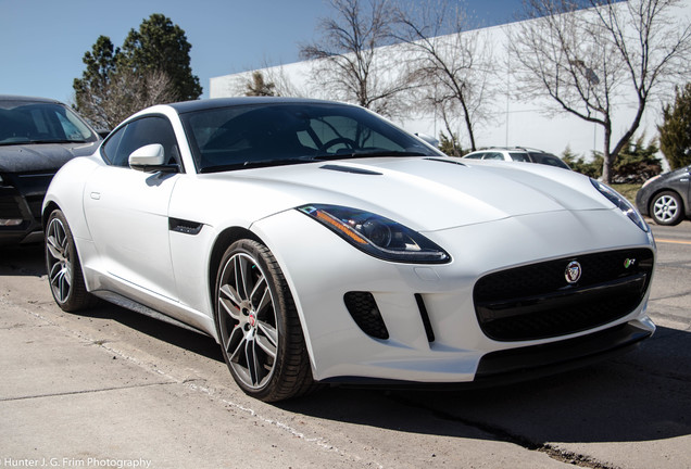 Jaguar F-TYPE R Coupé