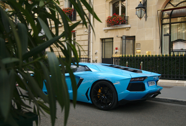 Lamborghini Aventador LP700-4