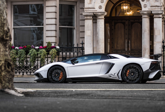 Lamborghini Aventador LP750-4 SuperVeloce Roadster