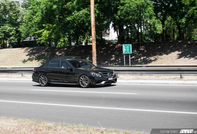 Mercedes-Benz E 63 AMG S W212