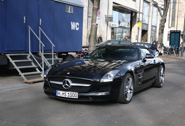 Mercedes-Benz SLS AMG Roadster