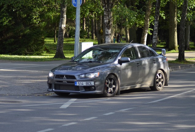 Mitsubishi Lancer Evolution X