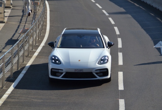 Porsche 971 Panamera Turbo MkI