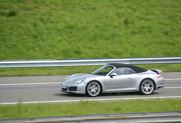 Porsche 991 Carrera 4S Cabriolet MkII