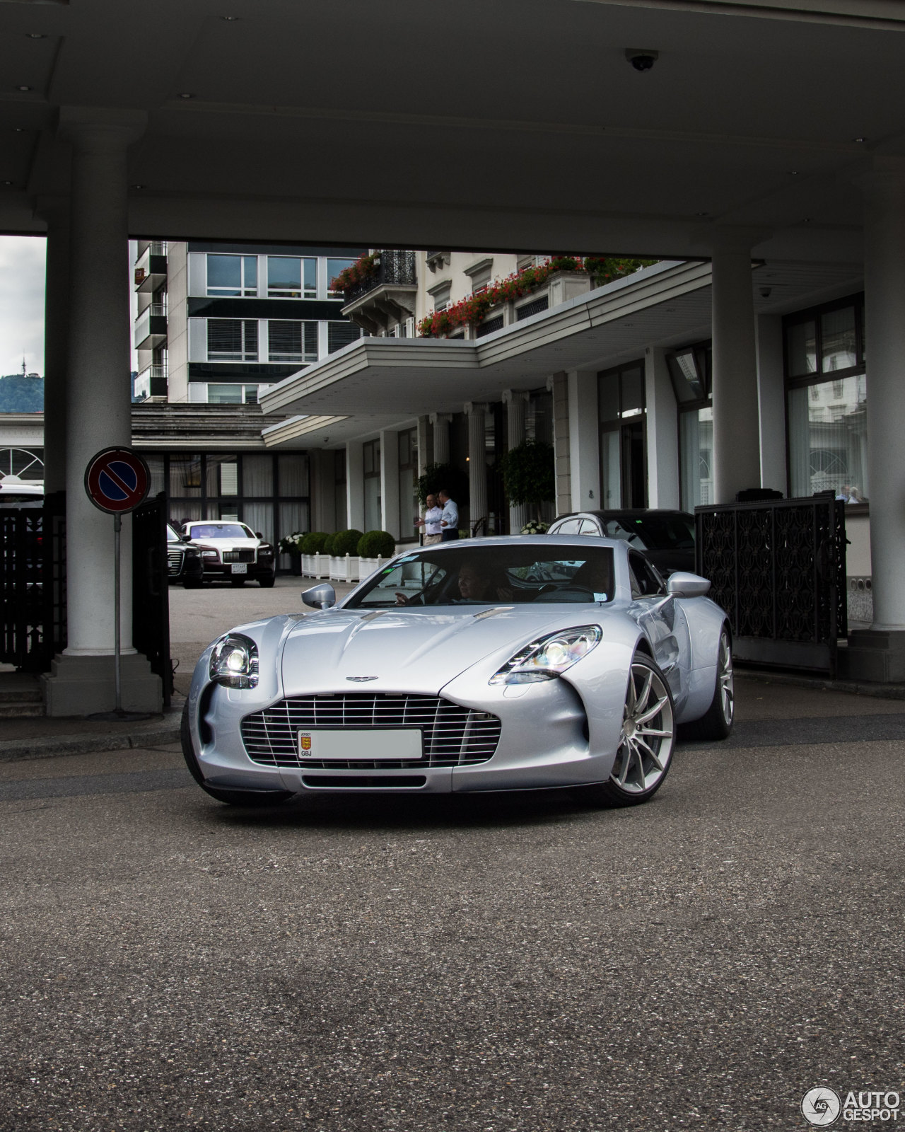 Aston Martin One-77