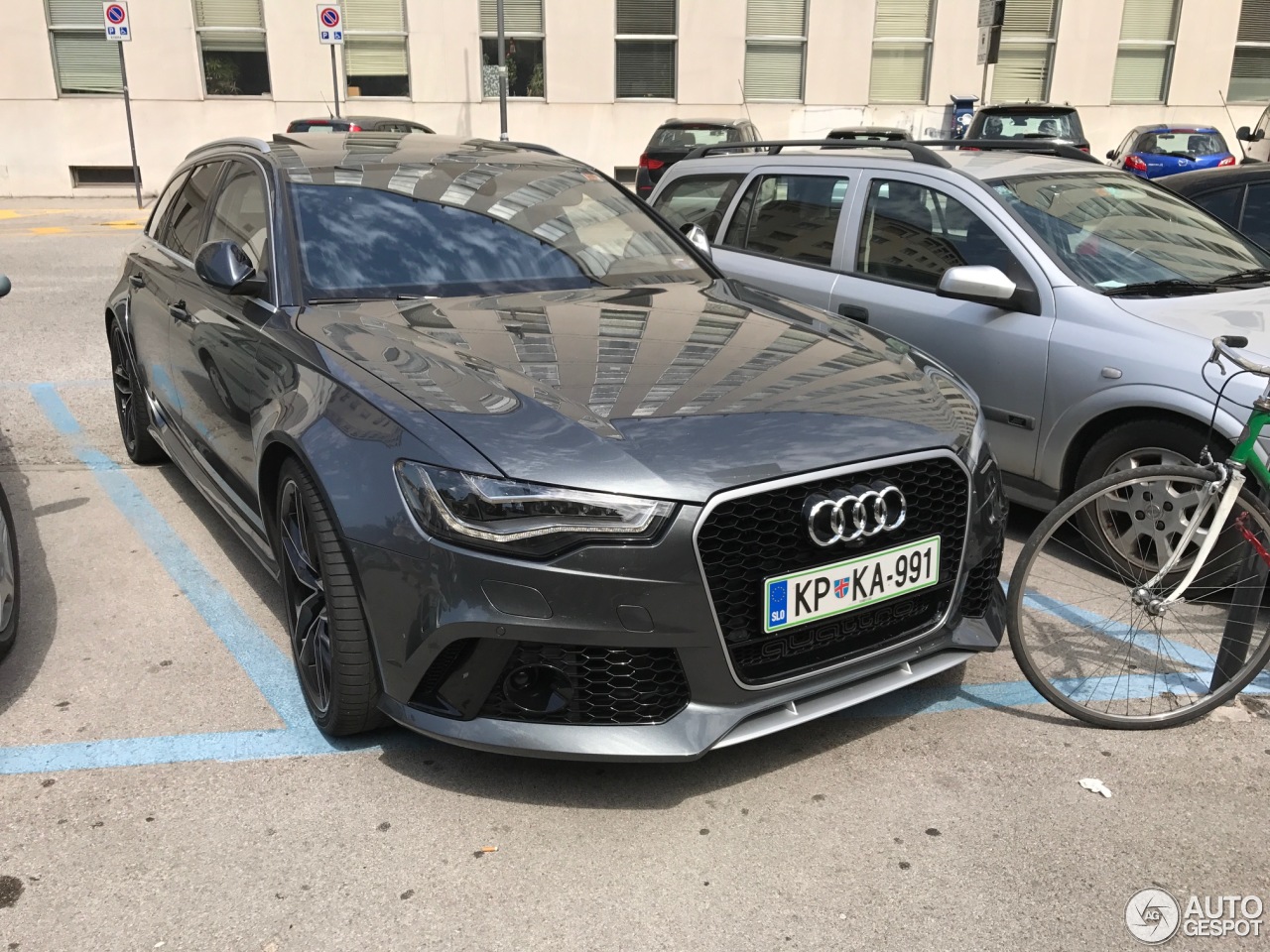 Audi RS6 Avant C7