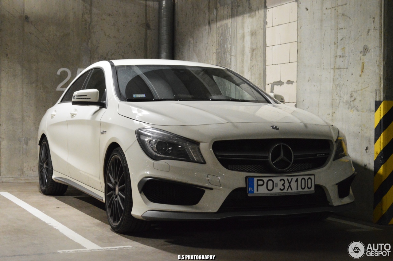 Mercedes-Benz CLA 45 AMG C117