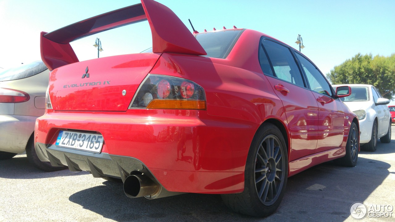 Mitsubishi Lancer Evolution IX FQ