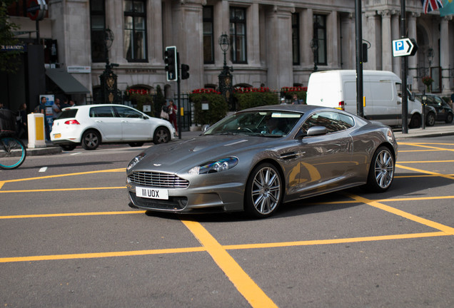 Aston Martin DBS