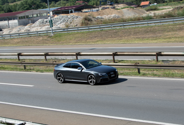 Audi RS5 B8 2012