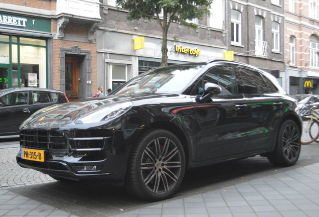 Porsche 95B Macan Turbo