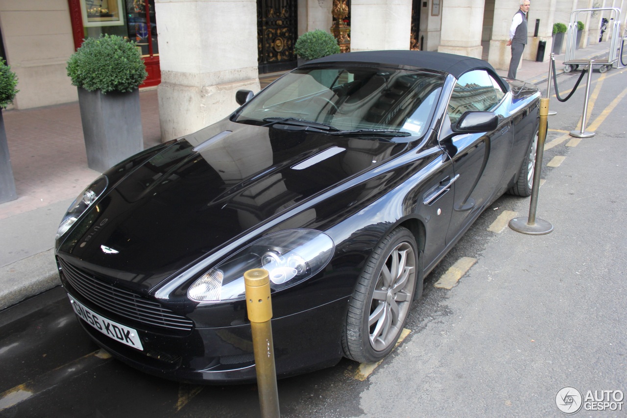 Aston Martin DB9 Volante