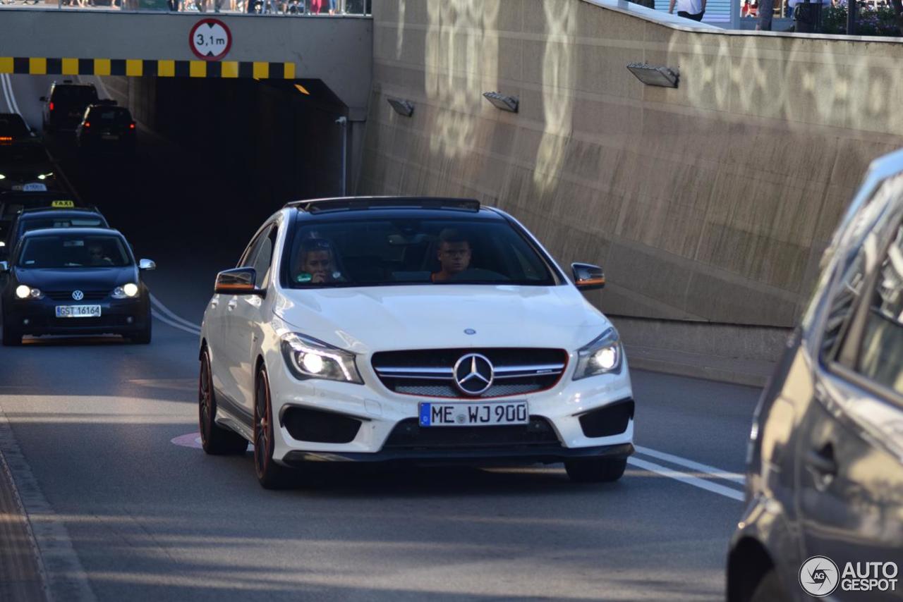 Mercedes-Benz CLA 45 AMG OrangeArt Edition C117