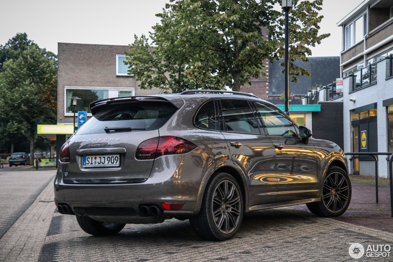 Porsche 958 Cayenne GTS