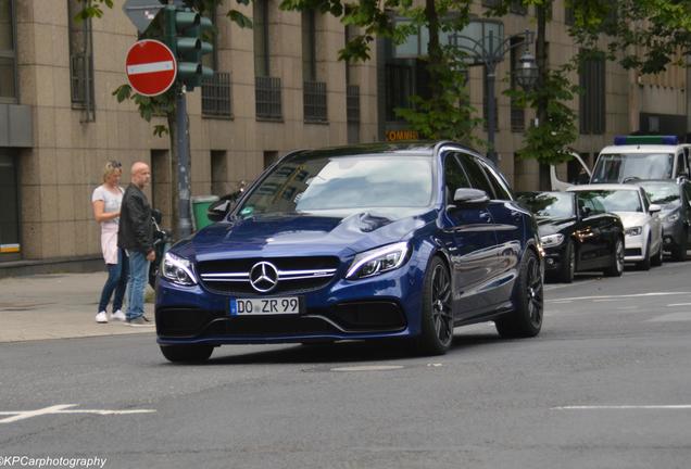 Mercedes-AMG C 63 Estate S205