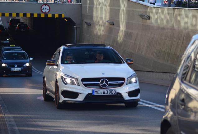 Mercedes-Benz CLA 45 AMG OrangeArt Edition C117