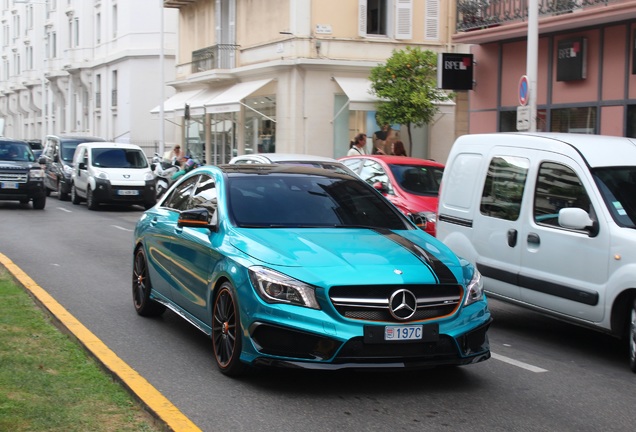 Mercedes-Benz CLA 45 AMG OrangeArt Edition C117