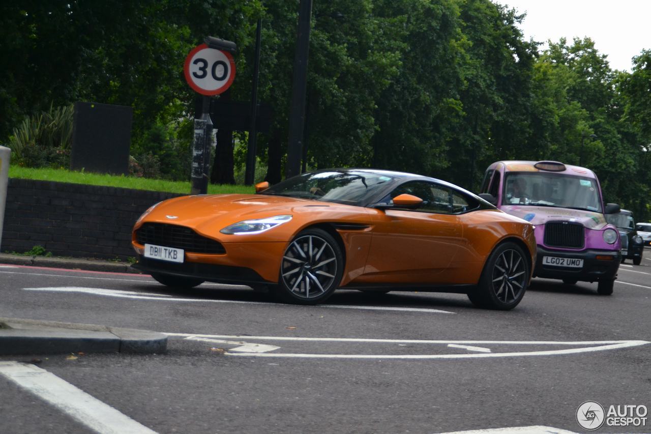 Aston Martin DB11