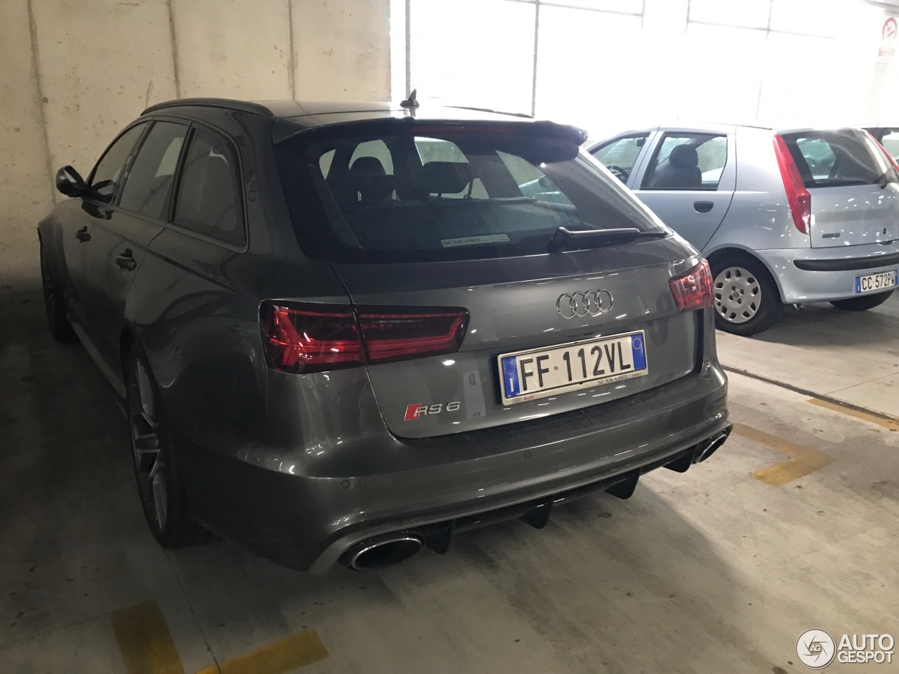 Audi RS6 Avant C7 2015