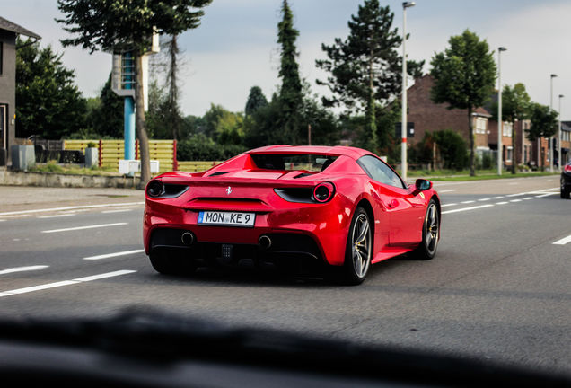 Ferrari 488 Spider