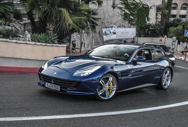 Ferrari GTC4Lusso