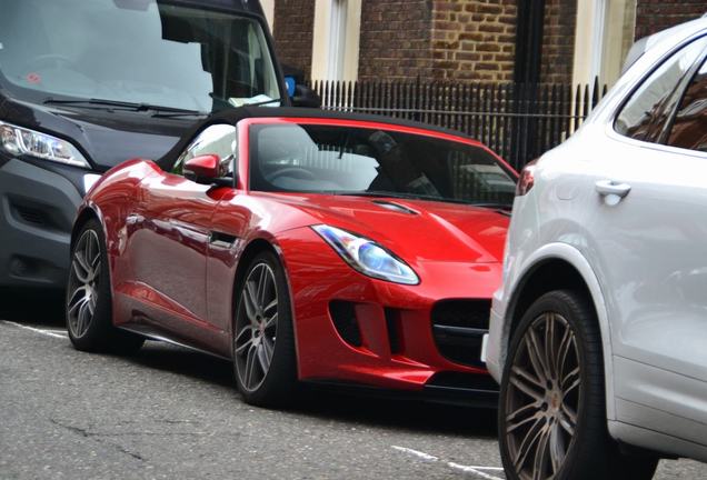 Jaguar F-TYPE S Convertible