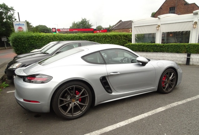 Porsche 718 Cayman S