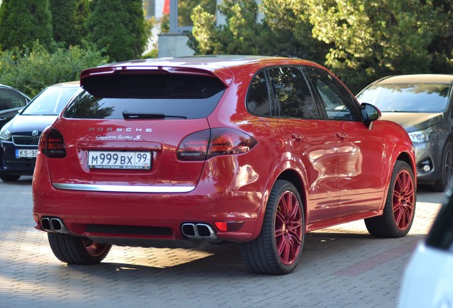 Porsche 958 Cayenne Turbo S