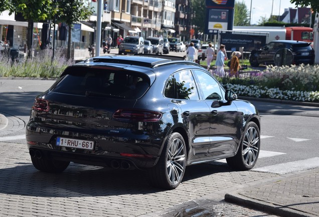 Porsche 95B Macan GTS