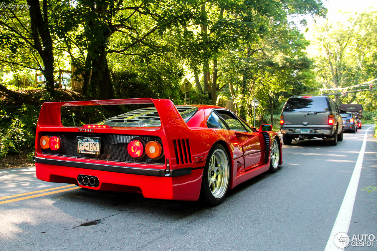 Ferrari F40