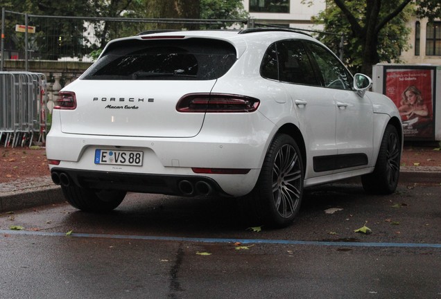 Porsche 95B Macan Turbo