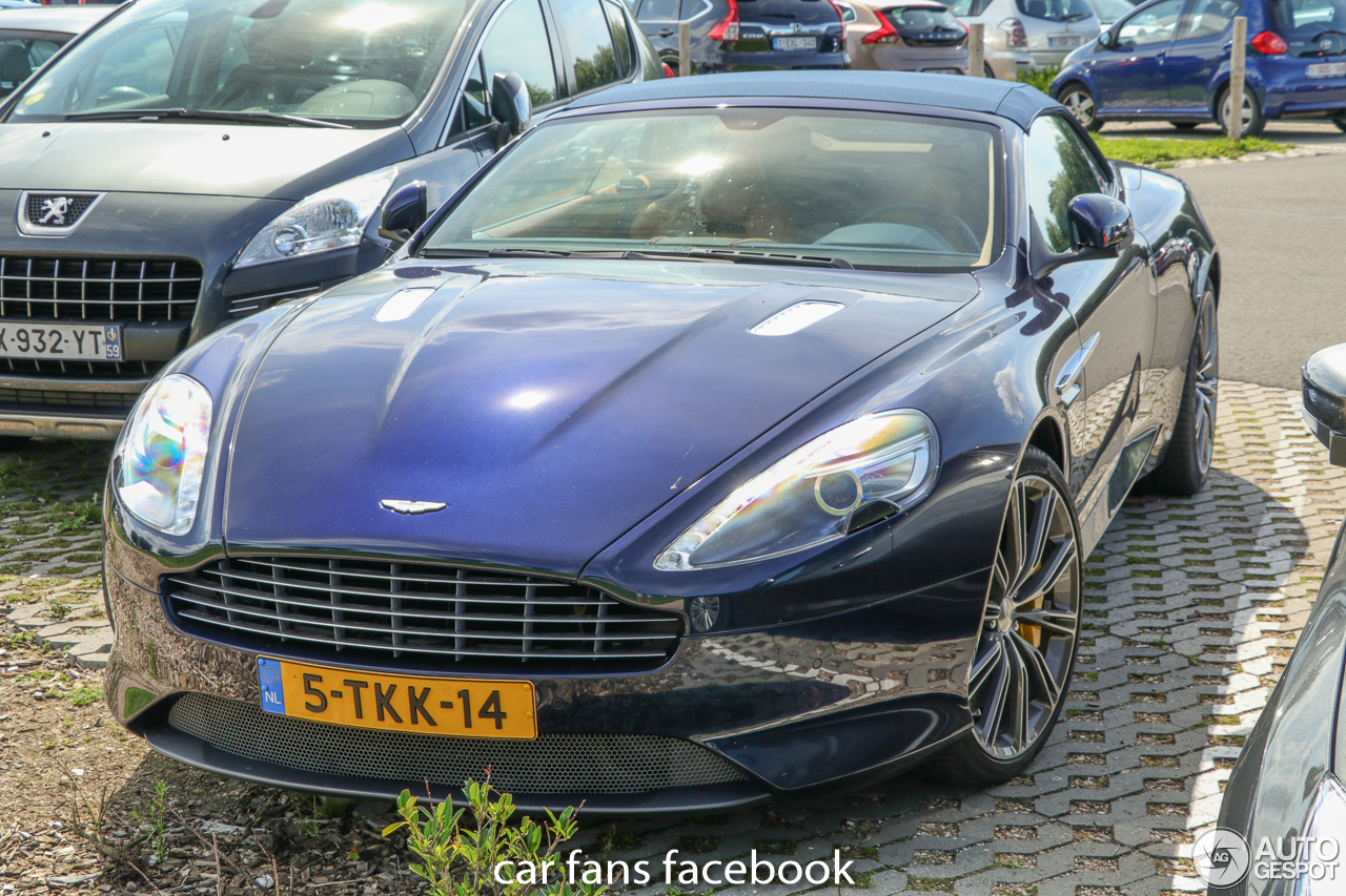 Aston Martin DB9 Volante 2013