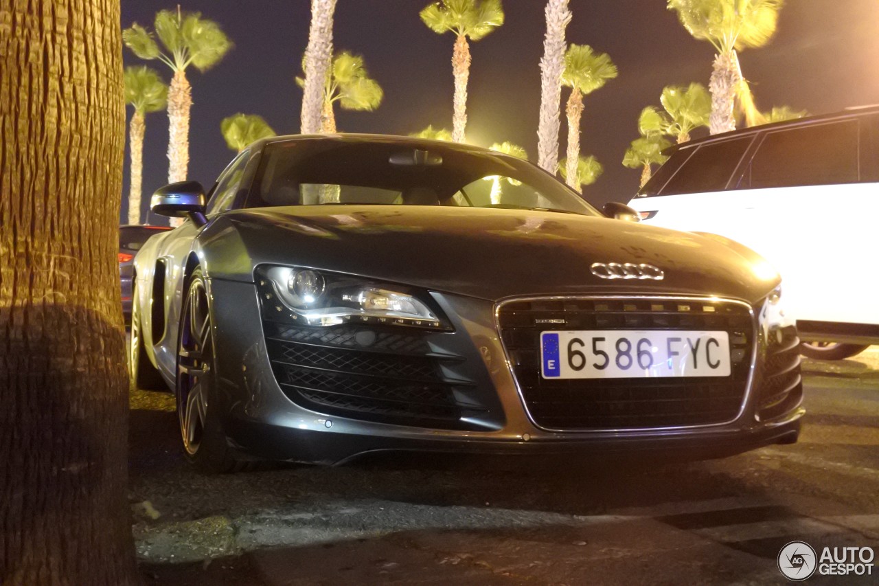 Audi R8