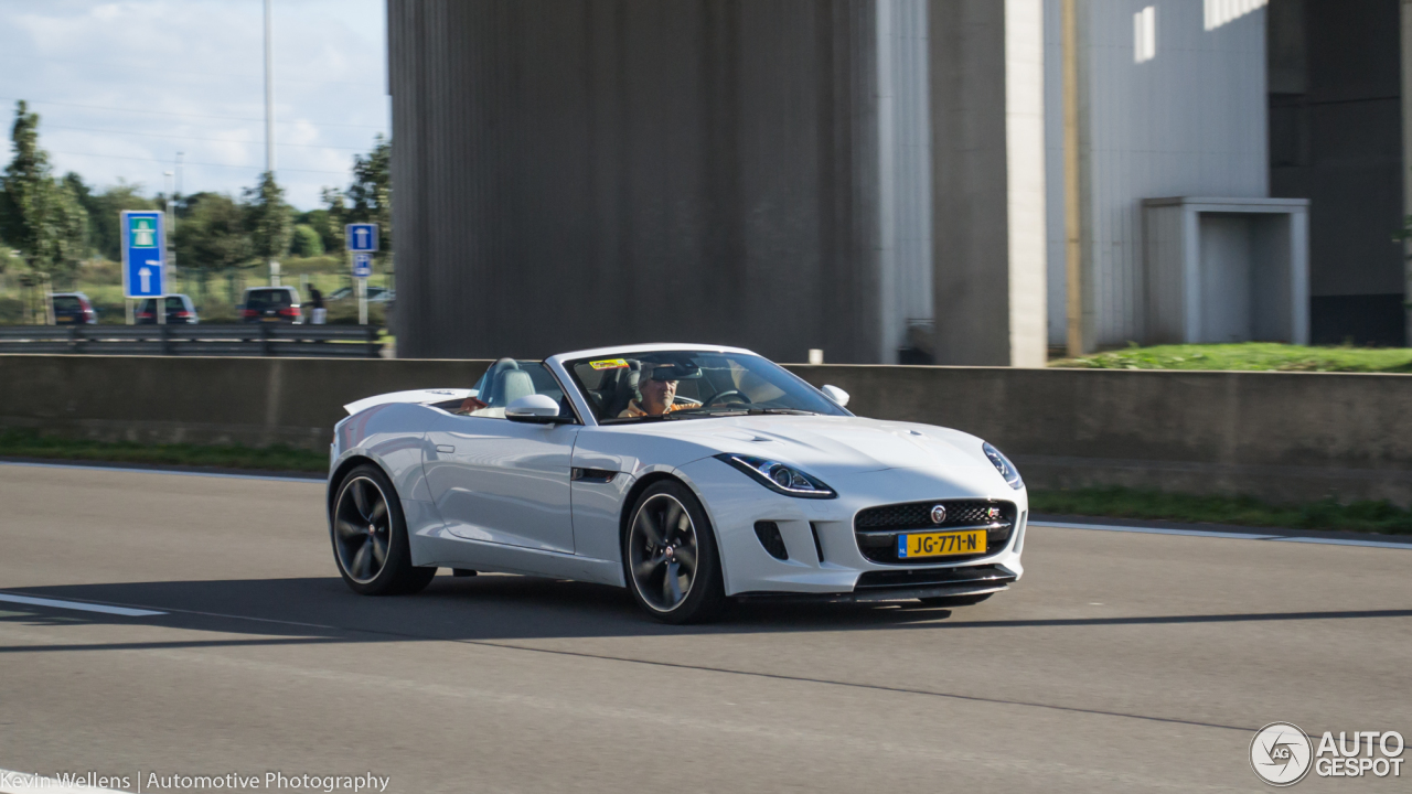 Jaguar F-TYPE S AWD Convertible