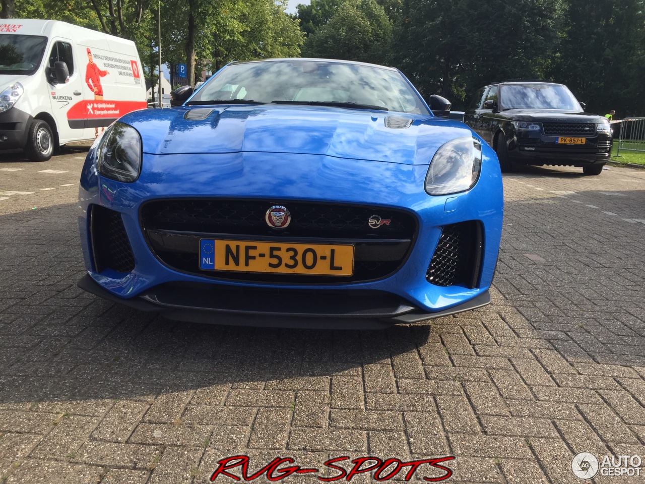 Jaguar F-TYPE SVR Coupé