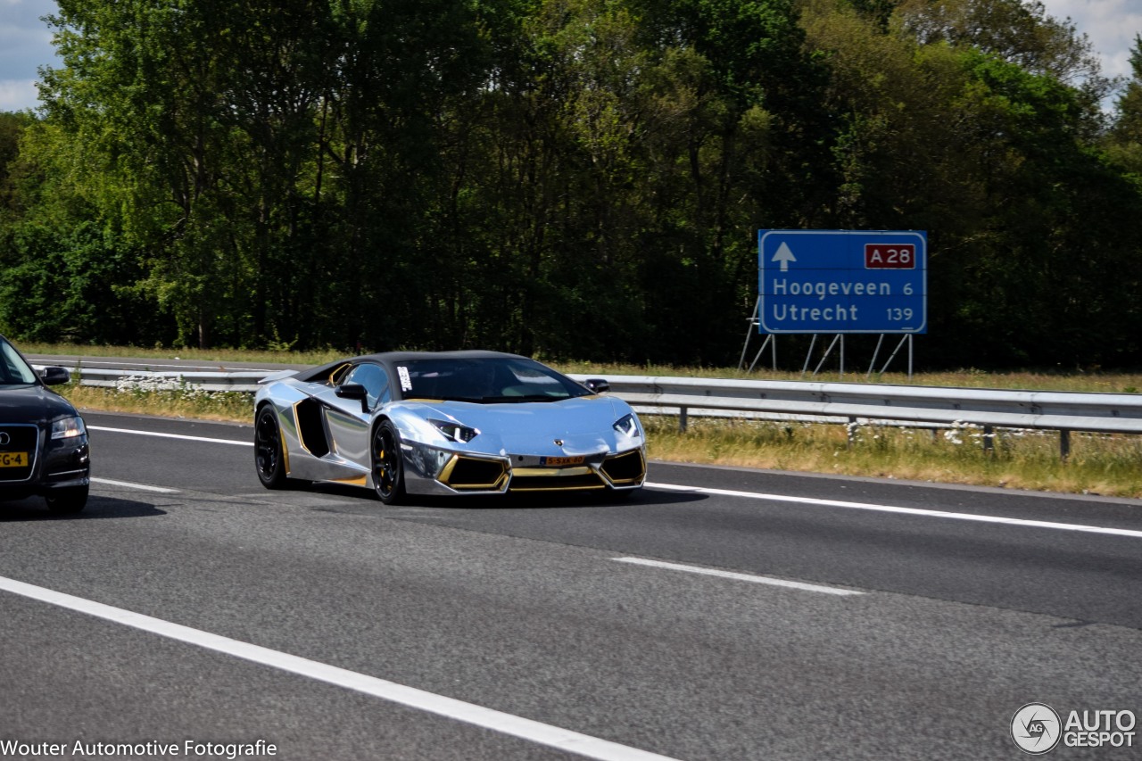 Lamborghini Aventador LP700-4