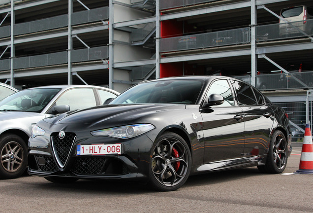 Alfa Romeo Giulia Quadrifoglio