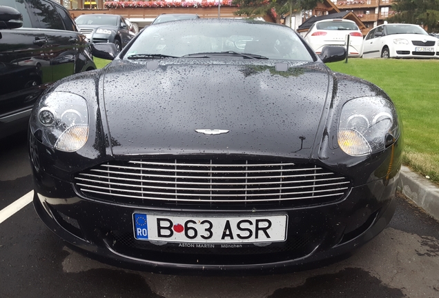 Aston Martin DB9