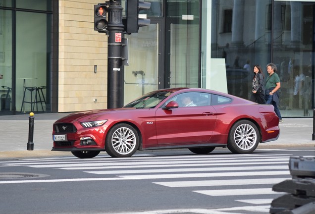 Ford Mustang GT 2015