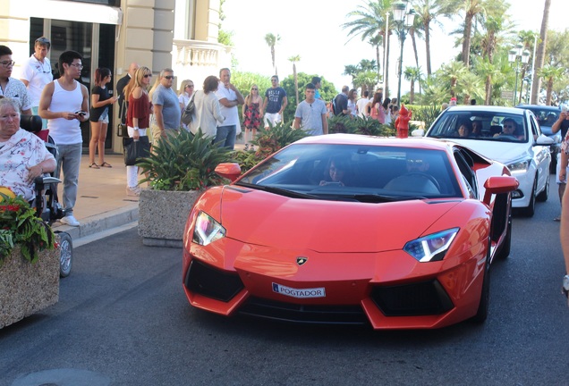 Lamborghini Aventador LP700-4