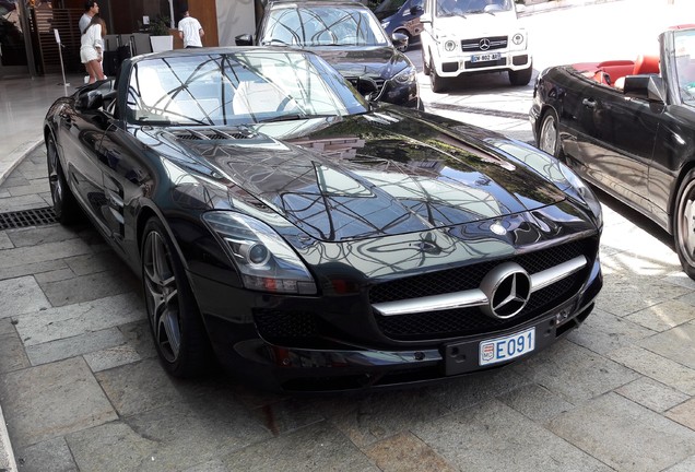 Mercedes-Benz SLS AMG Roadster