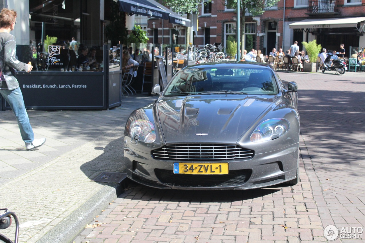 Aston Martin DBS