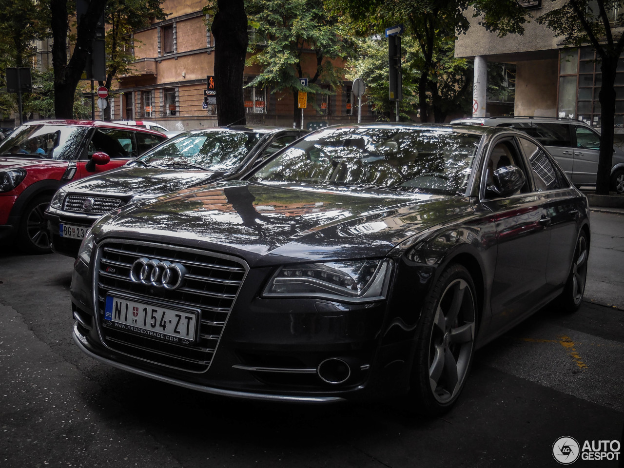 Audi S8 D4